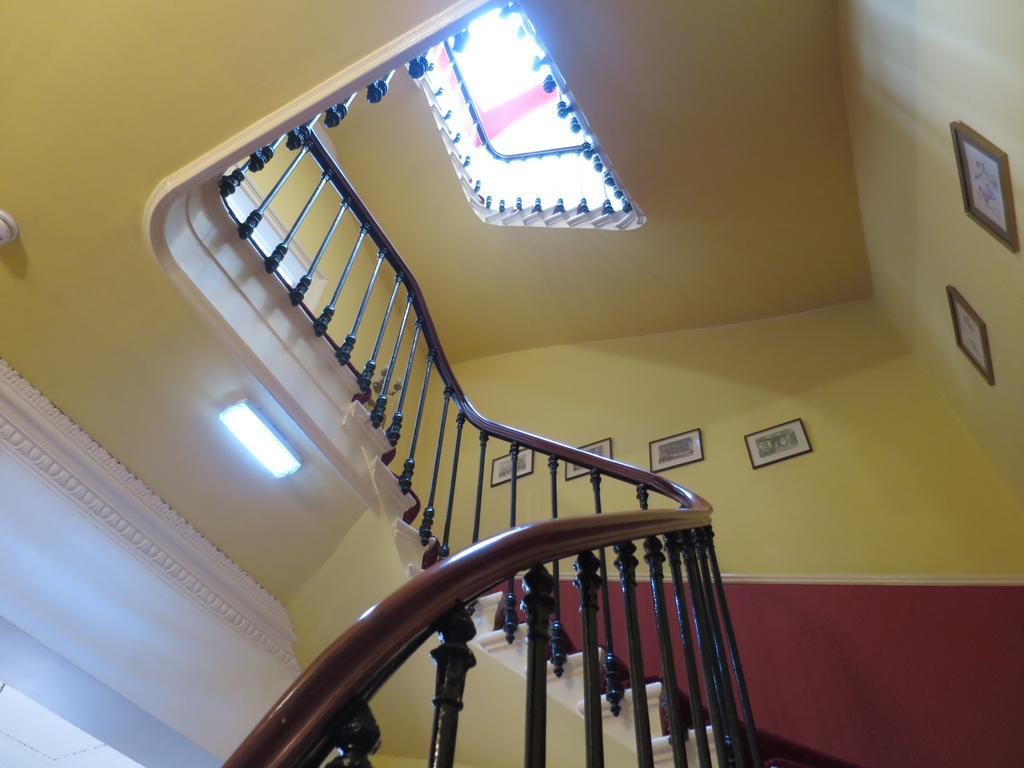 Thornfield Guest Residence เอดินบะระ ภายนอก รูปภาพ