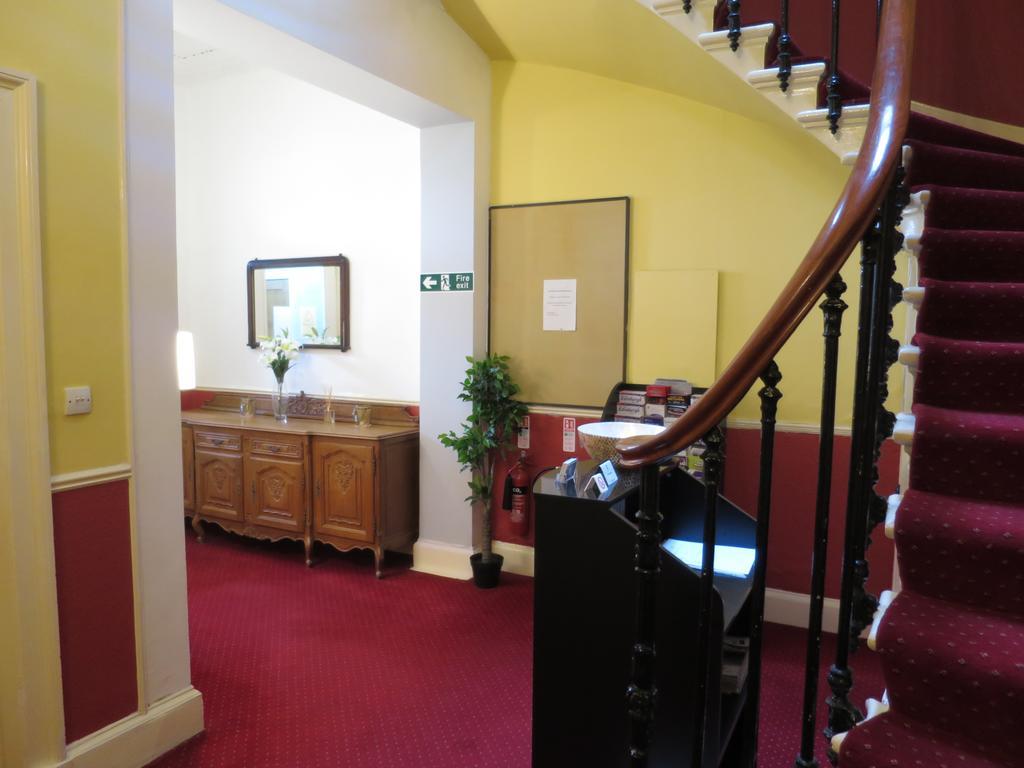Thornfield Guest Residence เอดินบะระ ภายนอก รูปภาพ