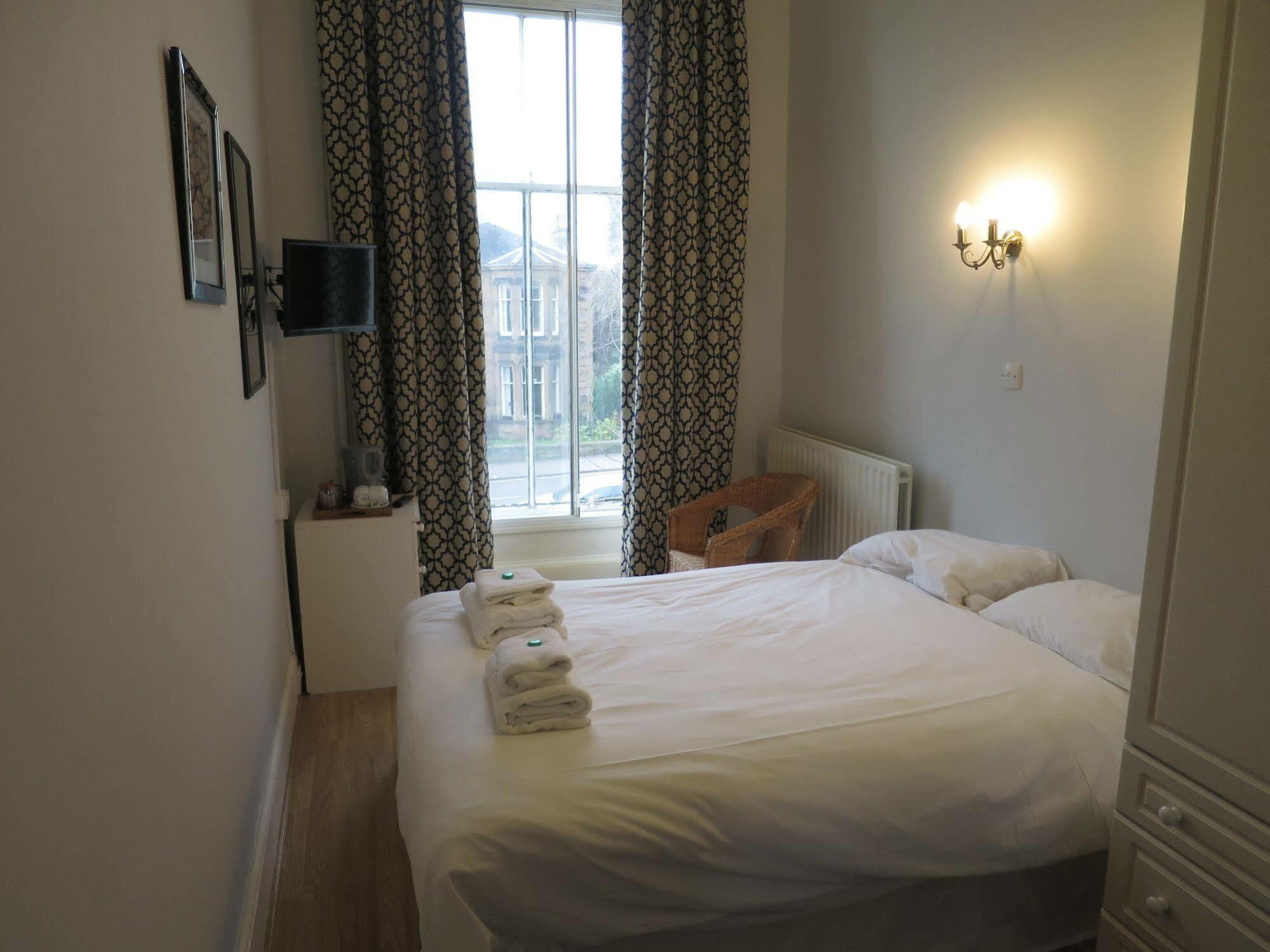 Thornfield Guest Residence เอดินบะระ ภายนอก รูปภาพ