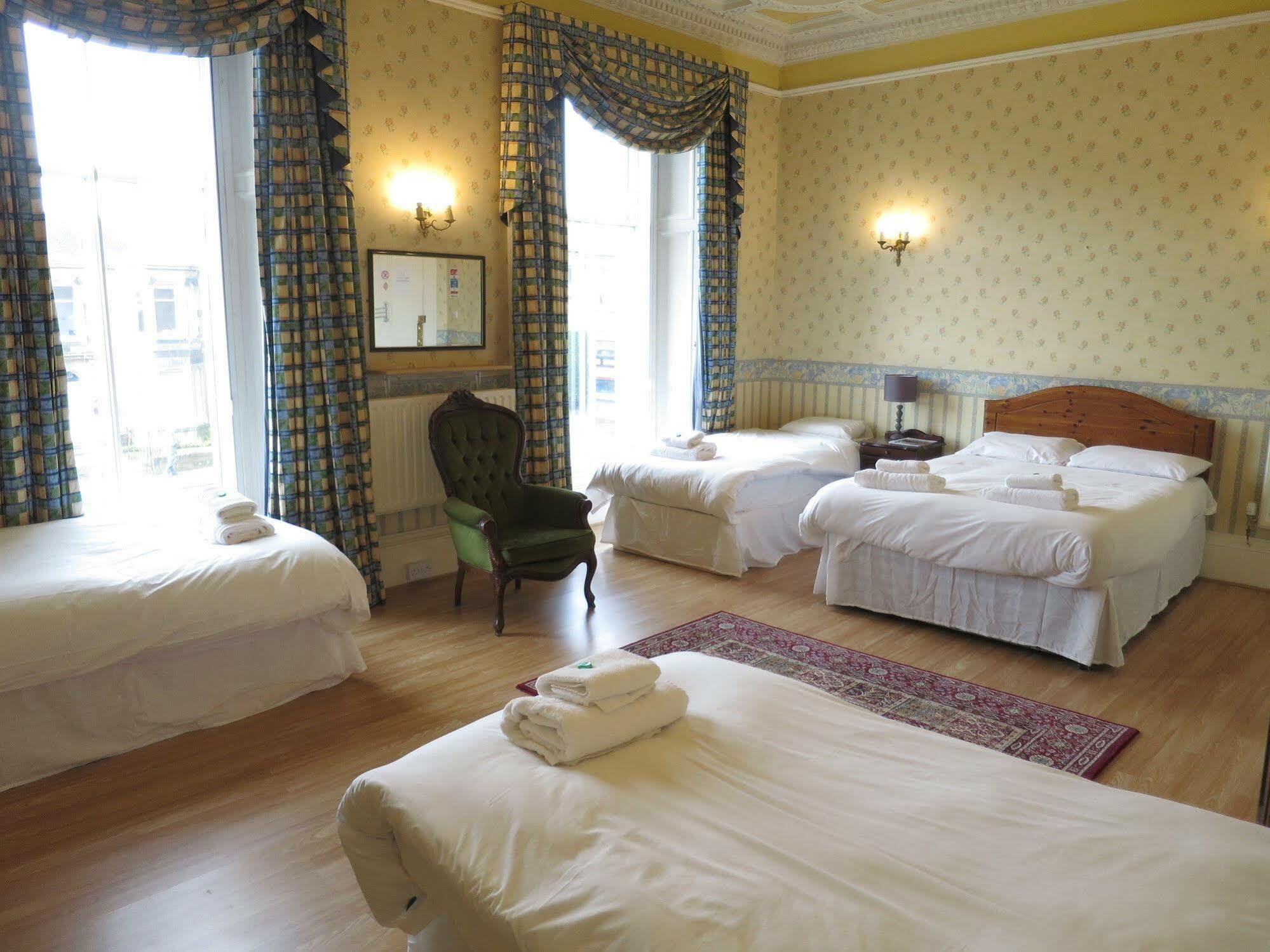 Thornfield Guest Residence เอดินบะระ ภายนอก รูปภาพ